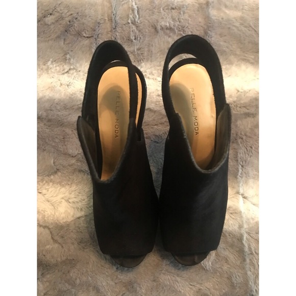 Pelle Moda Gwen Bootie - Picture 3 of 3